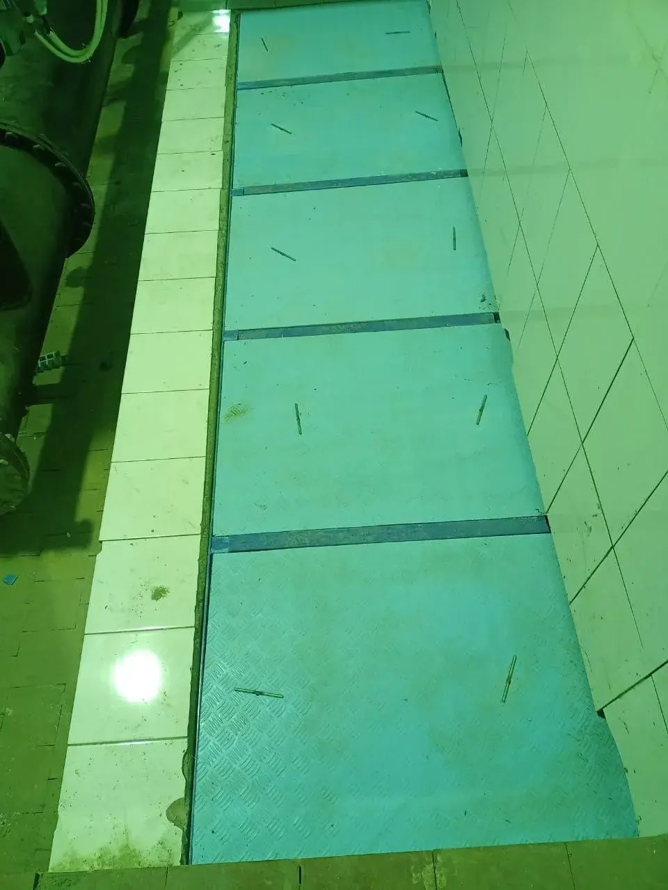  ألواح شكر بليت FRP ثقيلة | للمناطق النفطية، البحرية، والأحمال العالية thumbnail 2