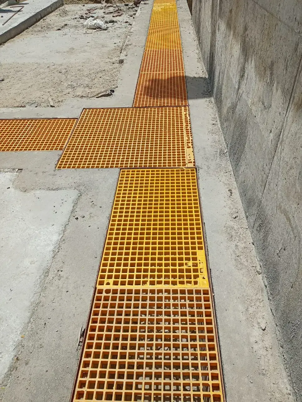 مشايات FRP للممرات والمنصات | خفيفة الوزن، مقاومة للانزلاق والتآكل thumbnail 4