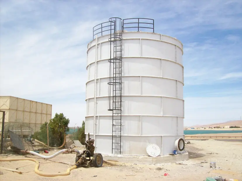 خزانات (مياه الشرب و اطفاء و كميائيه)  