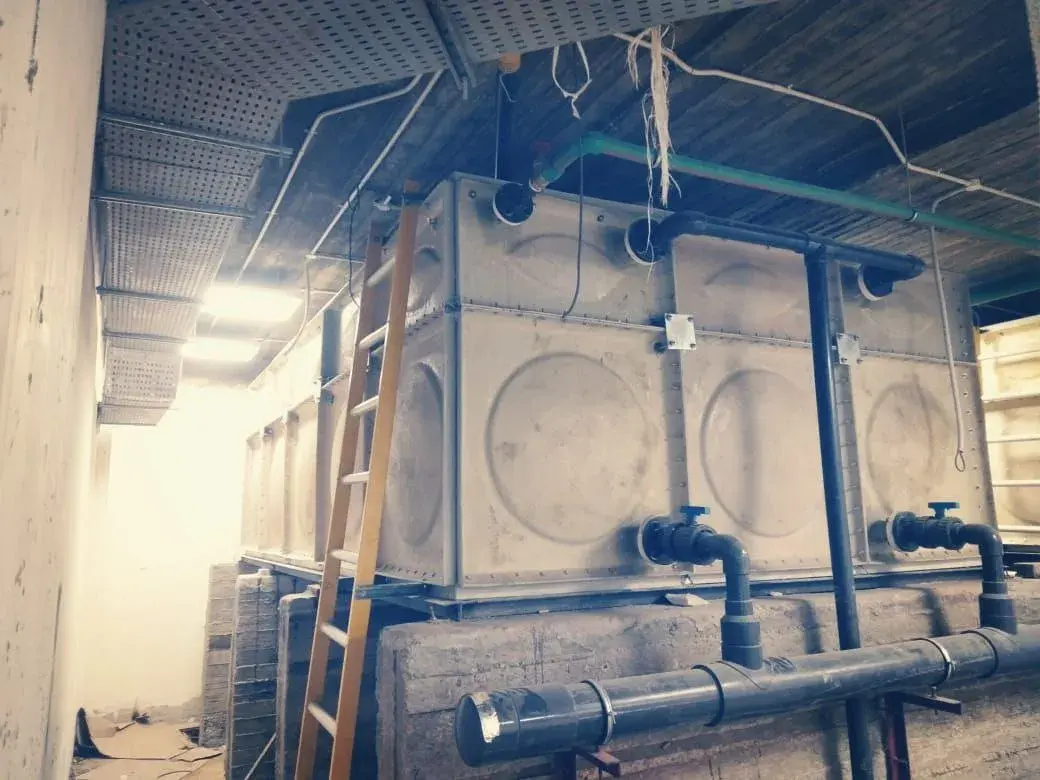 خزانات FRP بنظام الوحدات المجمعة | تثبيت سريع للمواقع النائية thumbnail 4