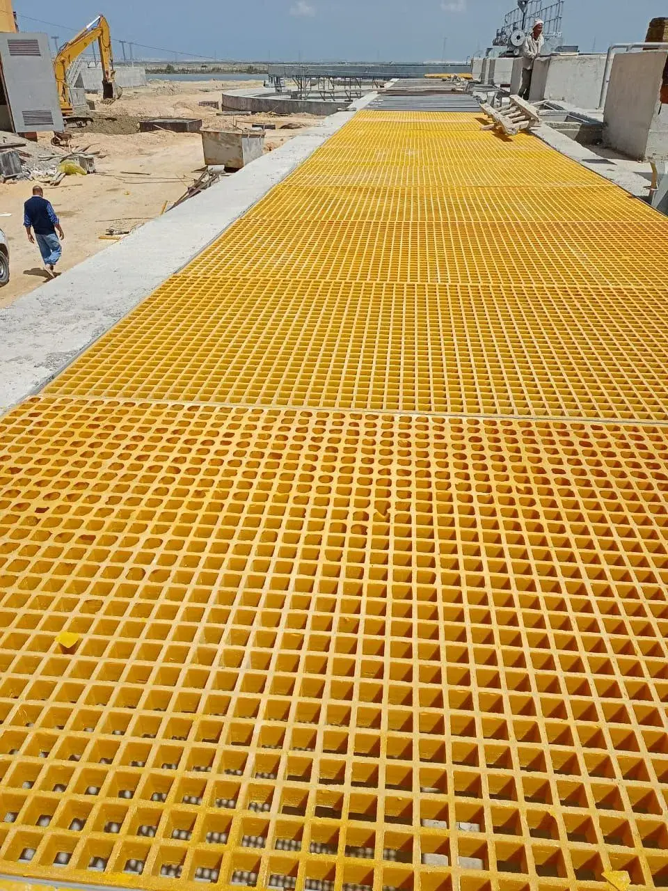 مشايات FRP للممرات والمنصات | خفيفة الوزن، مقاومة للانزلاق والتآكل